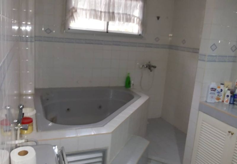 OUG/Taman United Bungalow For Rent