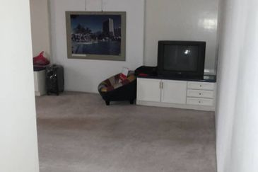 OUG/Taman United Bungalow For Rent