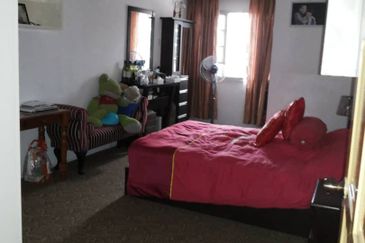 OUG/Taman United Bungalow For Rent