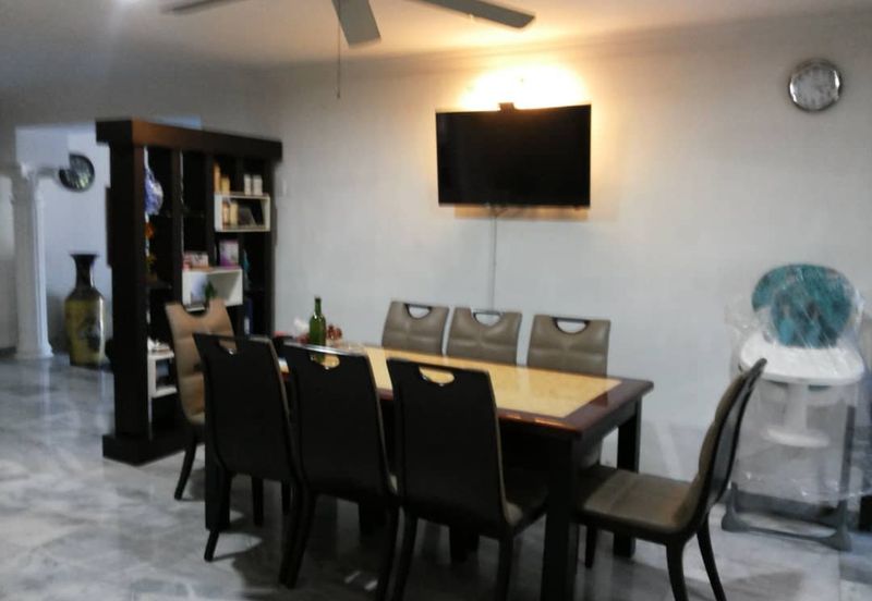 OUG/Taman United Bungalow For Rent