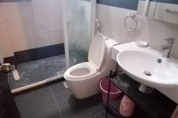 OUG/Happy Garden Fully Furnished Semi D for Rent