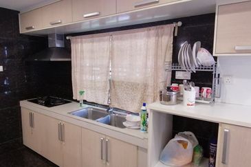 OUG/Happy Garden Fully Furnished Semi D for Rent