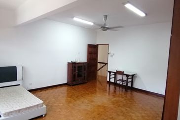 OUG 2 Storey Semi D Strategic Location for Sale