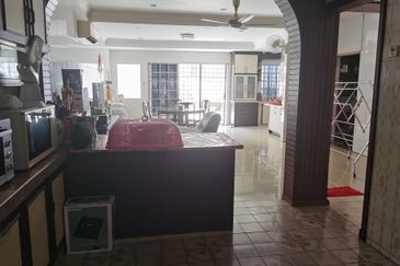 OUG/Taman Yarl Corner 2 Storey Semi D For Sale
