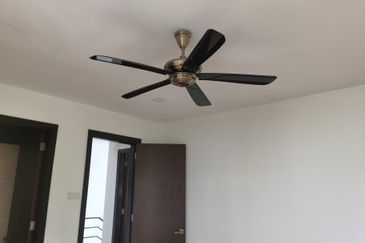 Oug/Taman Yarl Individual 3.5 Storey Bungalow