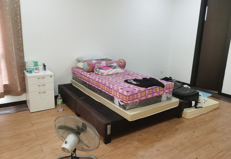 Oug/Taman Yarl Individual 3.5 Storey Bungalow