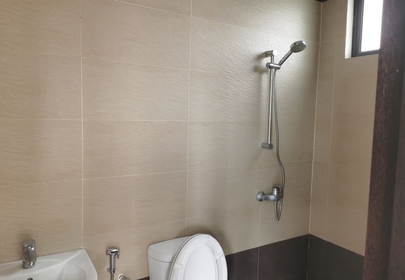 Oug/Taman Yarl Individual 3.5 Storey Bungalow