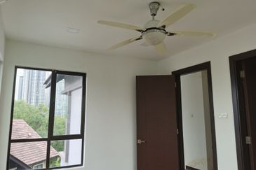 Oug/Taman Yarl Individual 3.5 Storey Bungalow