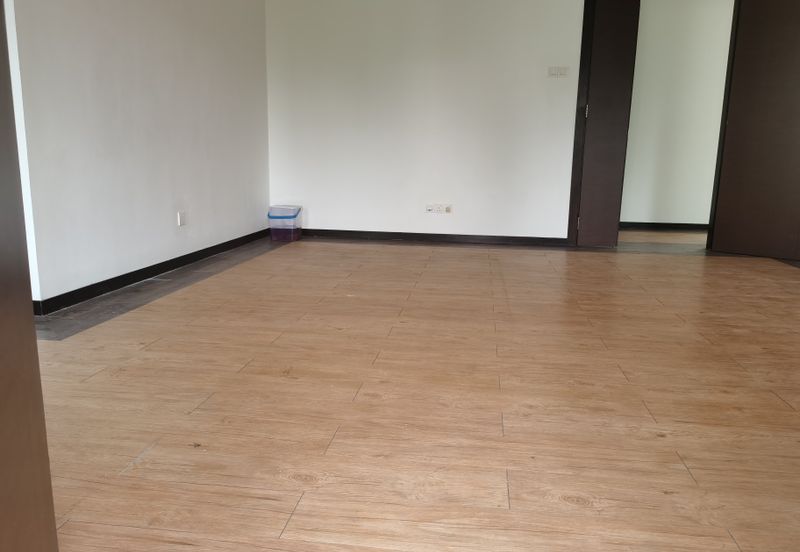 OUG/Taman Yarl 3.5 Storey Bungalow for Rent