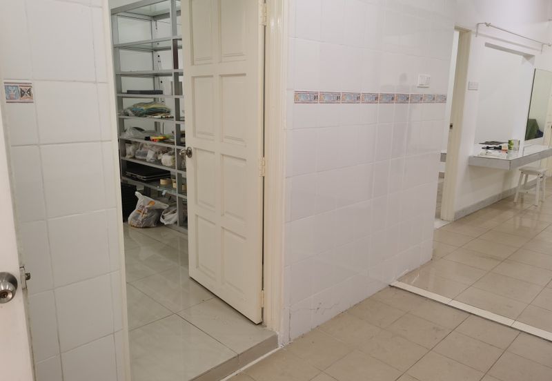 OUG Corner Rebuilt 2 Storey Terrace For Sale