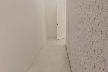 OUG Corner Rebuilt 2 Storey Terrace For Sale