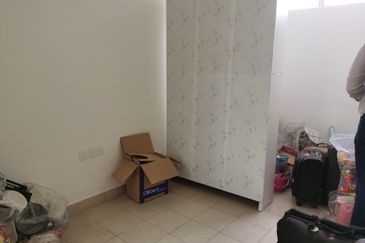 OUG Corner Rebuilt 2 Storey Terrace For Sale