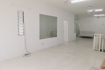 OUG Corner Rebuilt 2 Storey Terrace For Sale