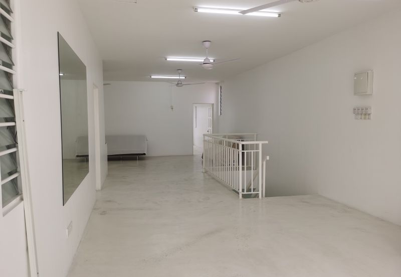 OUG Corner Rebuilt 2 Storey Terrace For Sale