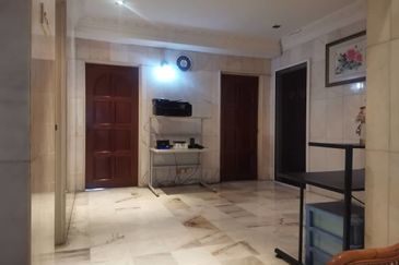 OUG Bungalow House Gated Guarded With Garden Space