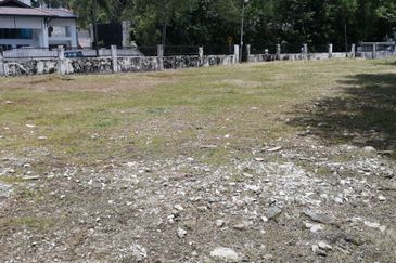 OUG/Taman Yarl Bungalow Land For Sale