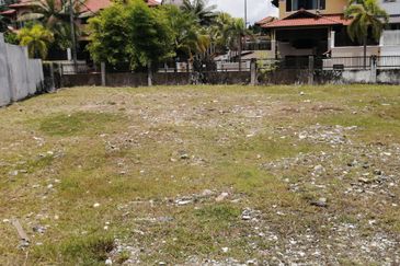 OUG/Taman Yarl Bungalow Land For Sale