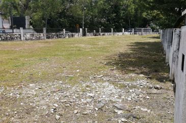 OUG/Taman Yarl Bungalow Land For Sale