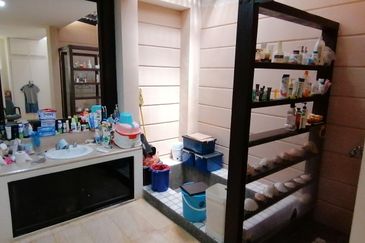 Taman OUG, Semi D For Sale