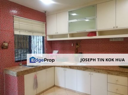 2 Storey End Lot with Extra Land Space, Kuala Lumpur, Taman OUG