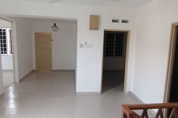 Taman Oug/ Taman United Corner House for Rent