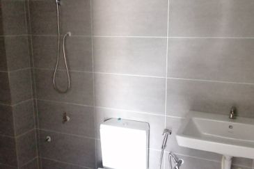 Taman Oug/ Taman United Corner House for Rent