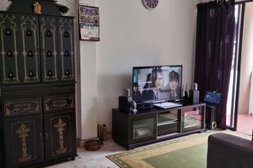 1st Floor Villa OUG Townhouse