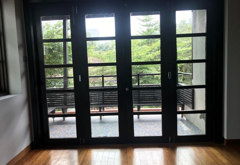 OUG/ Taman Yarl Bungalow For Rent