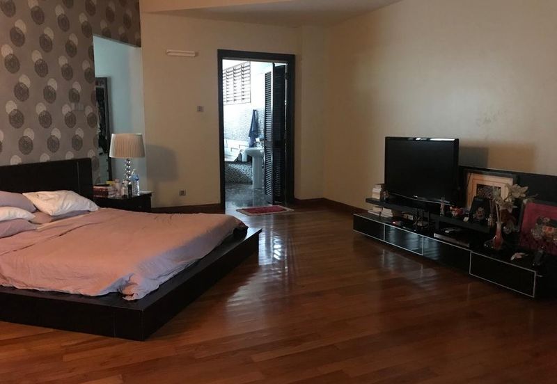 OUG/ Taman Yarl Bungalow For Rent