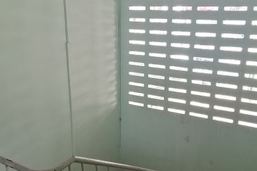 OUG/ Taman United Semi D for Sale