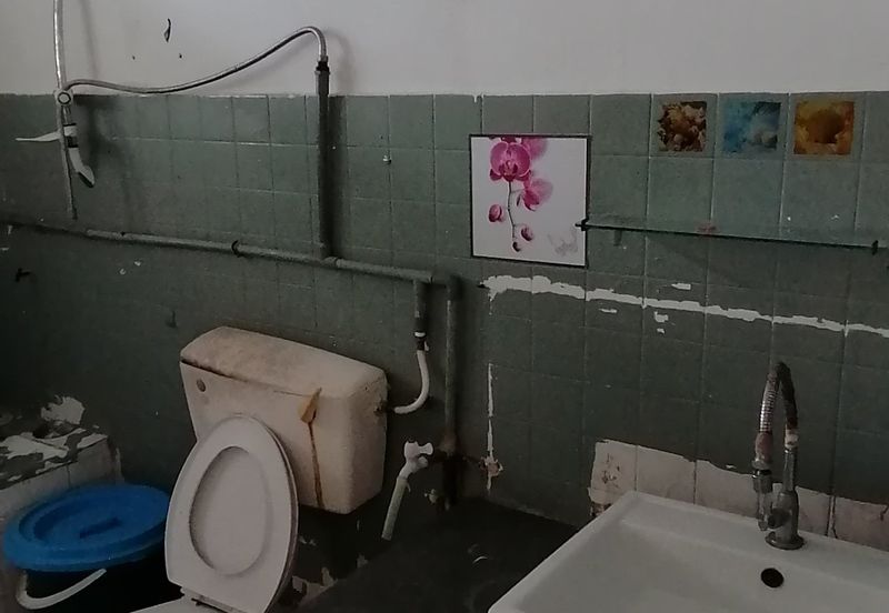 OUG / Taman United 2 Storey Semi D for Rent