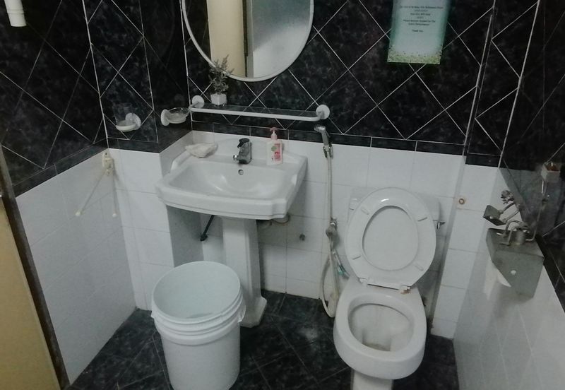 OUG/Taman Yarl 2 Storey Bungalow with Big Land