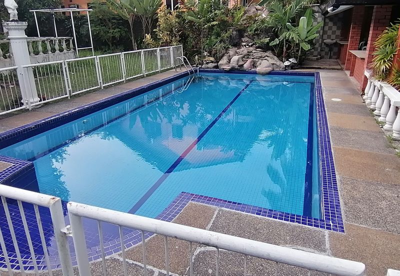 OUG/Taman Yarl 2 Storey Bungalow with Big Land