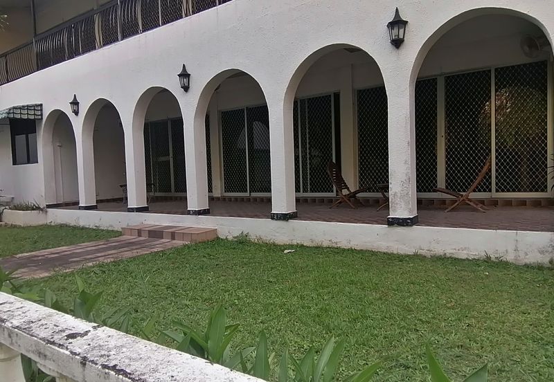 OUG/Taman Yarl 2 Storey Bungalow with Big Land