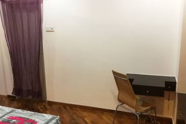 OUG/Happy Garden Gated Guarded 2 Storey Terrace