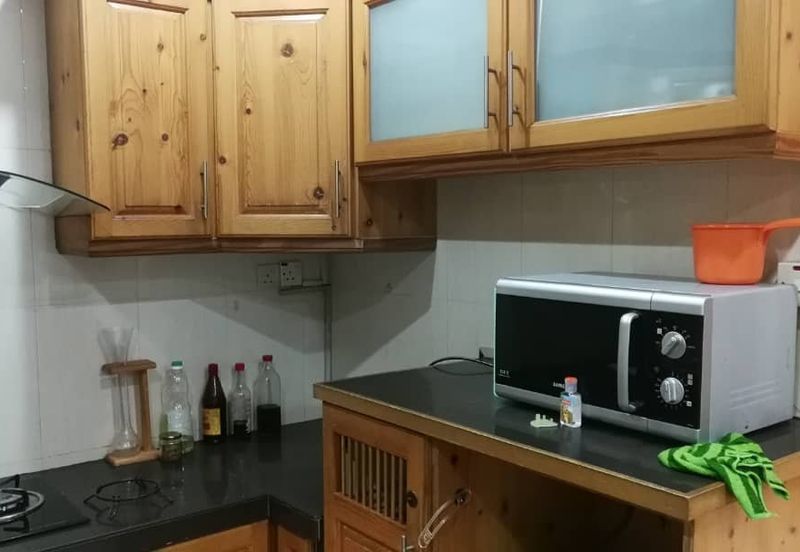 OUG/Happy Garden Gated Guarded 2 Storey Terrace