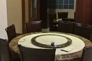 OUG/Happy Garden Gated Guarded 2 Storey Terrace