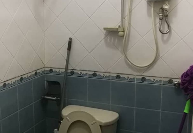 OUG/Happy Garden Gated Guarded 2 Storey Terrace