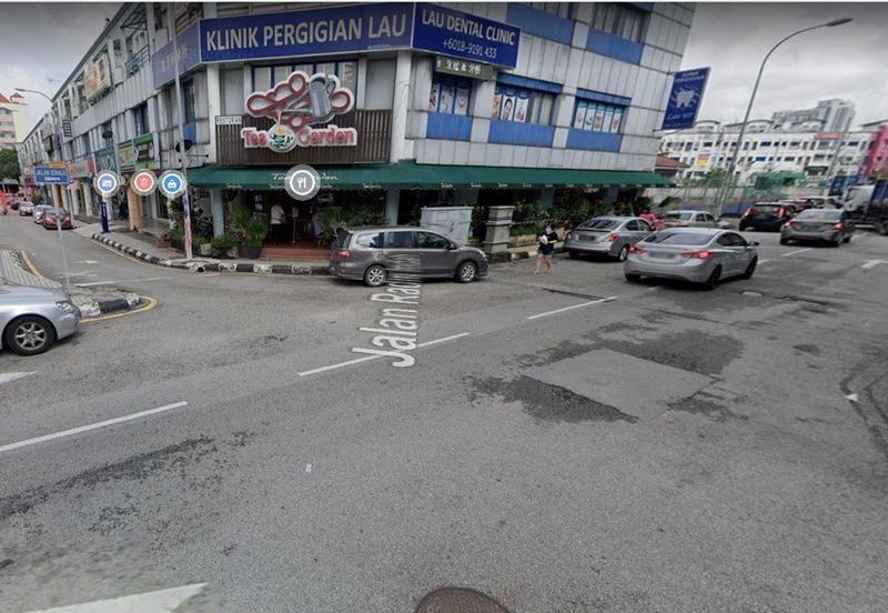 Sri Petaling Office With Lift For Rent