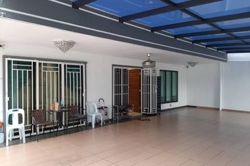 OUG/Happy Garden 1 Storey Corner Fully Renovated