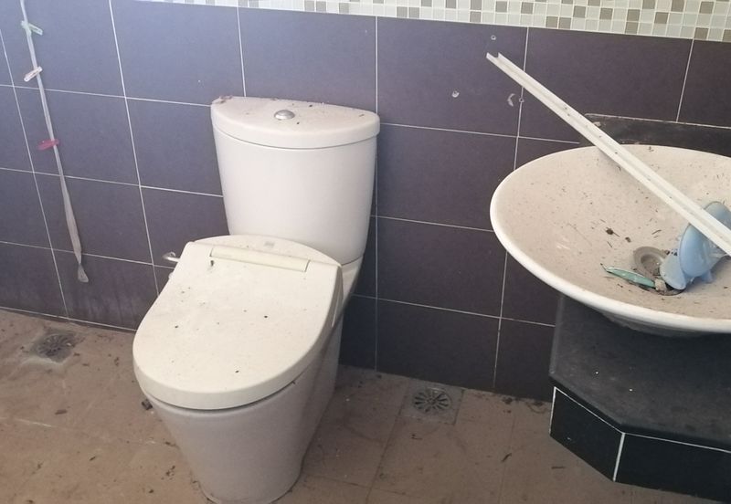 OUG/Taman United 2 Storey Corner Bungalow For Sale