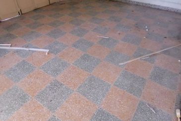 OUG/Taman United 2 Storey Corner Bungalow For Sale