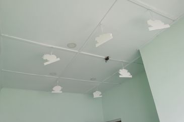 OUG 2 Storey Corner Kindergarten/Daycare For Rent