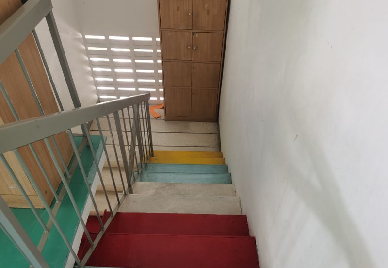 OUG 2 Storey Corner Kindergarten/Daycare For Rent