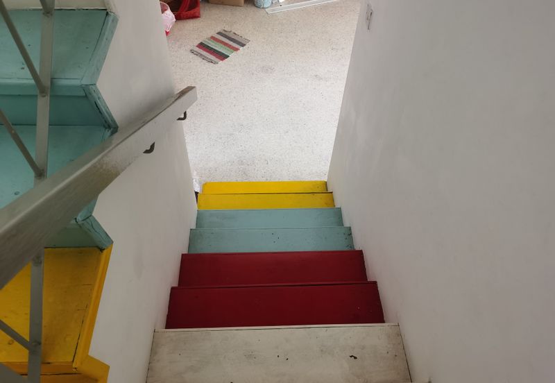 OUG 2 Storey Corner Kindergarten/Daycare For Rent