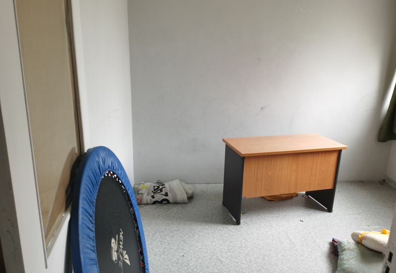 OUG 2 Storey Corner Kindergarten/Daycare For Rent