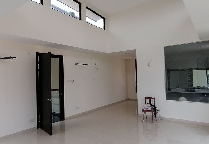 OUG/Taman Yarl Bungalow For Rent