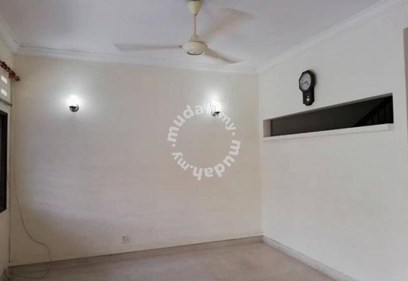 OUG/Happy Garden 2 Storey Terrace For Rent