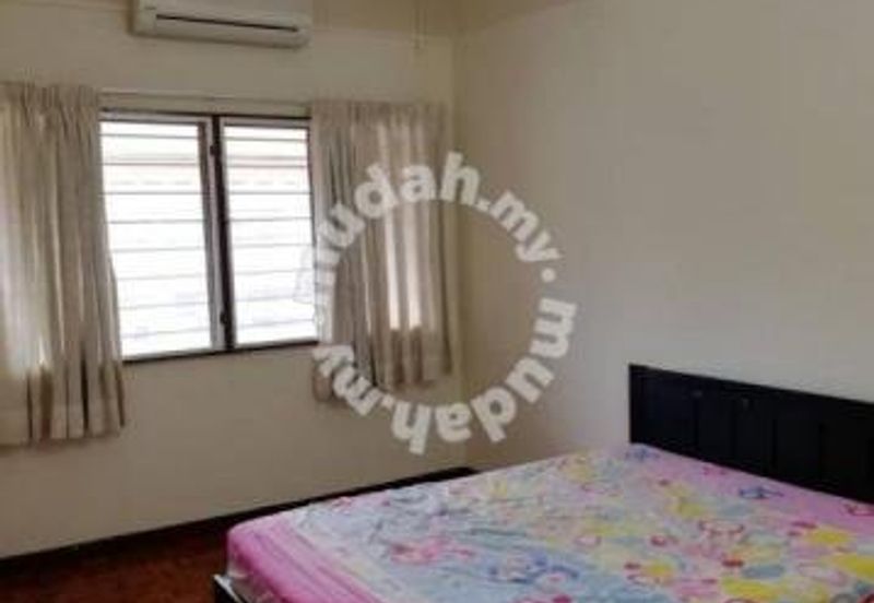 OUG/Happy Garden 2 Storey Terrace For Rent