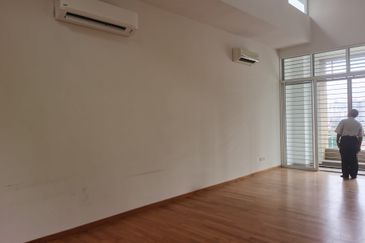 Happy Garden (Taman Gembira)